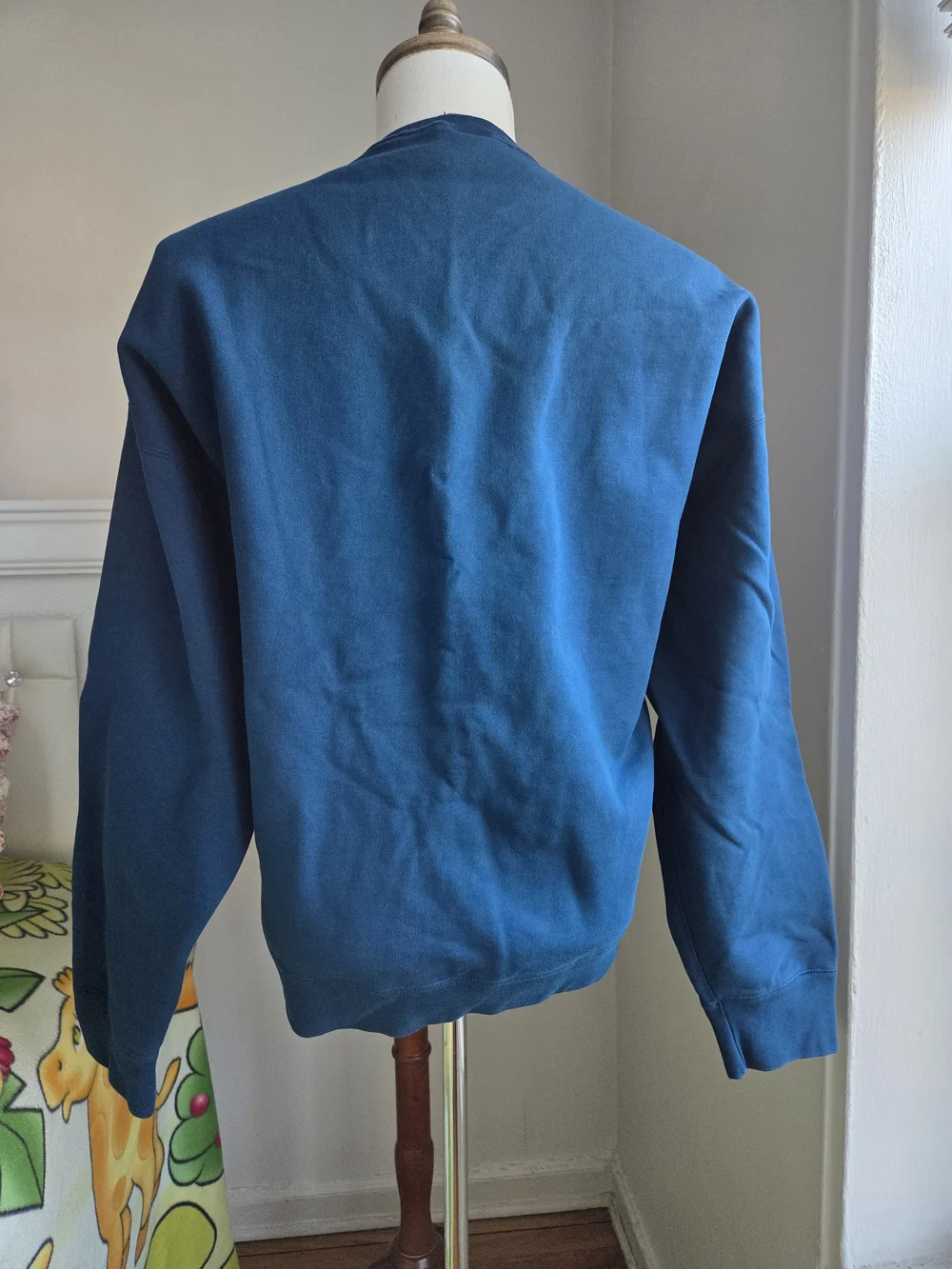 Nike Men’s Teal-Blue Crewneck Sweatshirt with White Swoosh